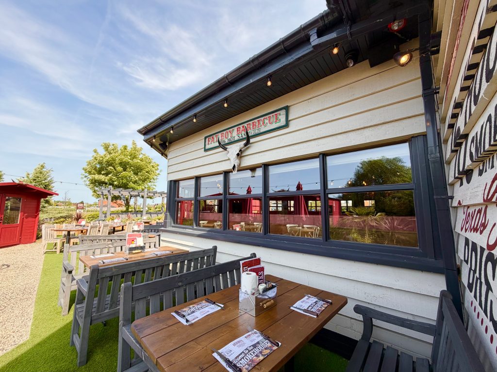 Hickory's Standish Outdoor Seating Area